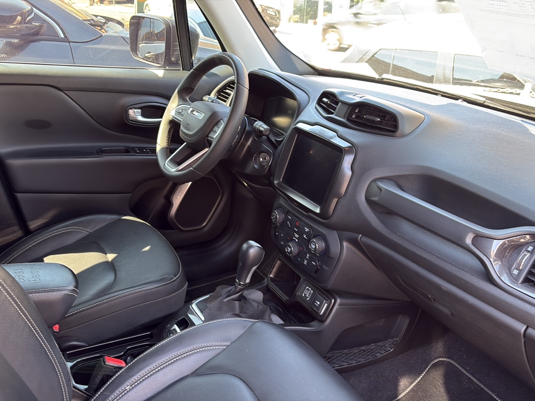 RENEGADE 1.3 T270 TURBO FLEX AT64