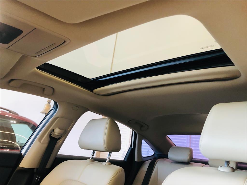 CIVIC 2.0 DI e:HEV TOURING e-CVT8