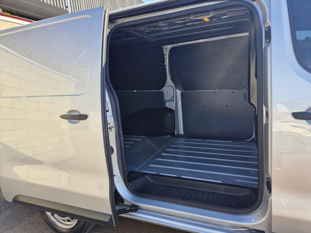 JUMPY 1.5 BLUEHDI DIESEL CARGO MANUAL8