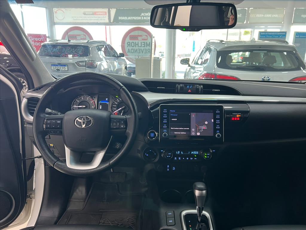 HILUX 2.8 D-4D TURBO DIESEL CD SRV 4X4 AUTOMÁTICO8