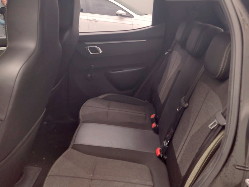 KWID 1.0 12V SCE FLEX OUTSIDER MANUAL9