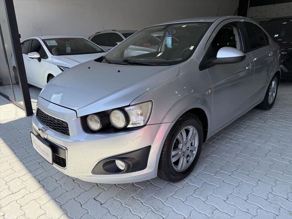 Chevrolet Sonic - 1.6 LT SEDAN 16V FLEX 4P AUTOMÁTICO
