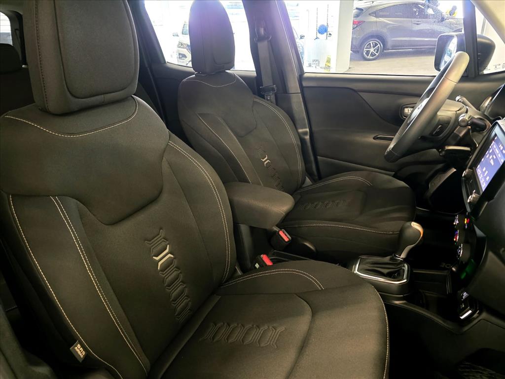 RENEGADE 1.3 T270 TURBO FLEX AT69