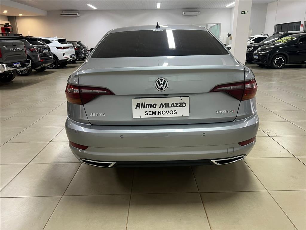 JETTA 1.4 250 TSI TOTAL FLEX R-LINE TIPTRONIC JETTA 1.4 250 TSI TOTAL FLEX R-LINE TIPTRONIC