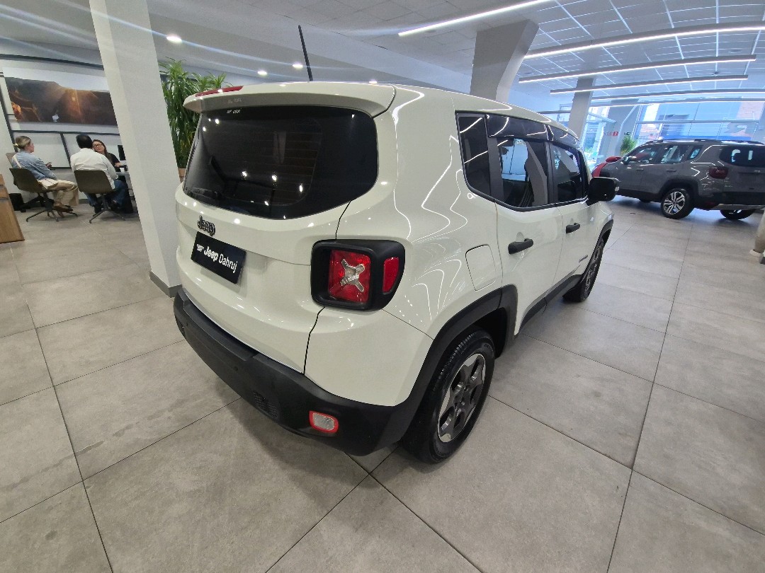 RENEGADE 1.8 16V FLEX 4P AUTOMÁTICO5