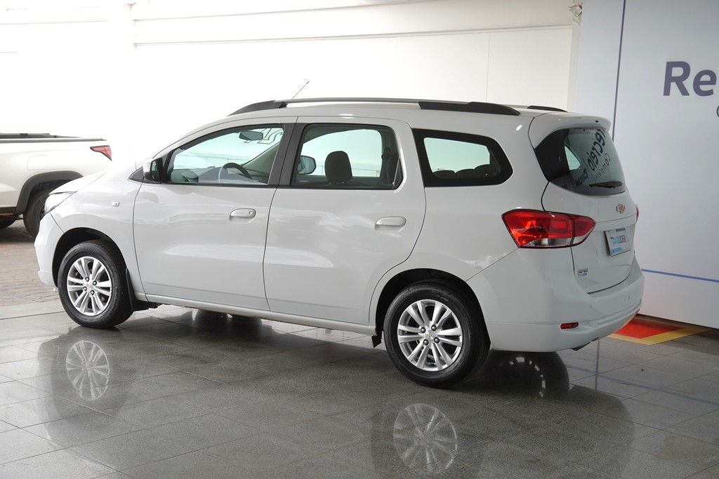 SPIN 1.8 LT 8V FLEX 4P AUTOMÁTICO6