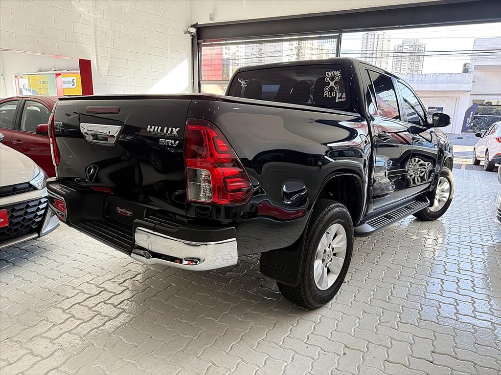 Toyota Hilux - 2.7 SRV 4X2 CD 16V FLEX 4P AUTOMÁTICO