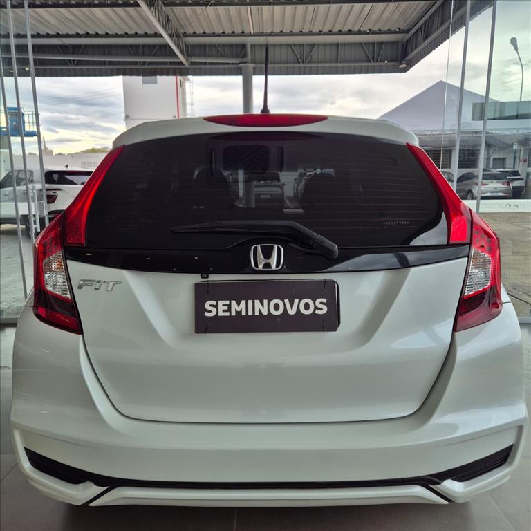 FIT 1.5 PERSONAL 16V FLEX 4P AUTOMÁTICO4