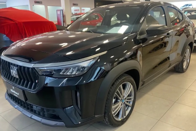 FASTBACK 1.0 TURBO 200 FLEX CVT