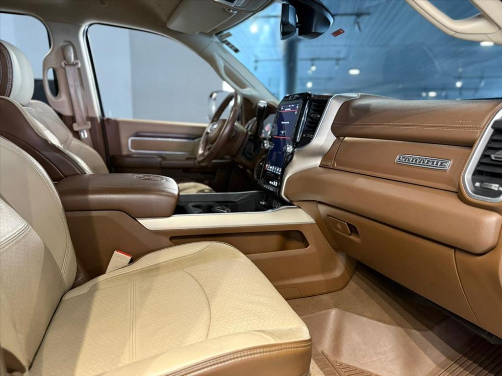 2500 6.7 I6 TURBO DIESEL LARAMIE CD 4X4 AUTOMÁTICO4