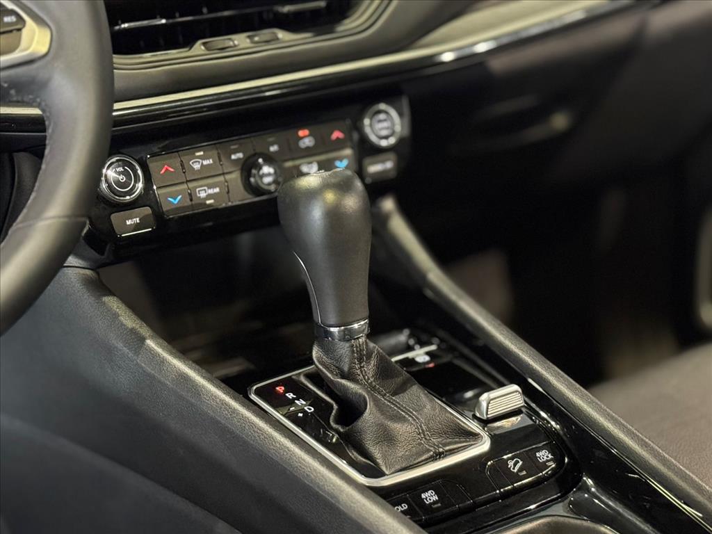 COMPASS 2.0 HURRICANE 4 TURBO GASOLINA BLACKHAWK AT98