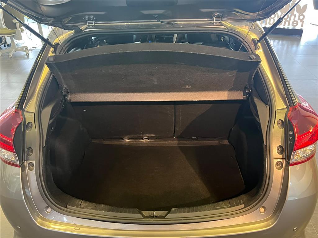 YARIS 1.5 16V FLEX XLS CONNECT MULTIDRIVE16