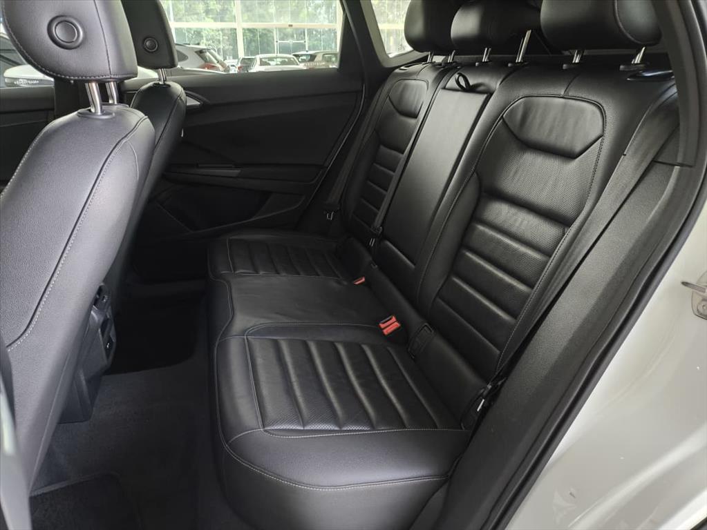 TAOS 1.4 250 TSI TOTAL FLEX HIGHLINE AUTOMÁTICO13