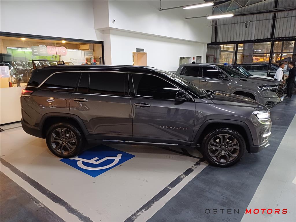 Jeep-COMMANDER-1.3 T270 TURBO FLEX LONGITUDE AT6