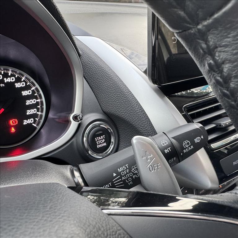 Mitsubishi-ECLIPSE CROSS-1.5 MIVEC TURBO GASOLINA HPE-S S-AWC CVT