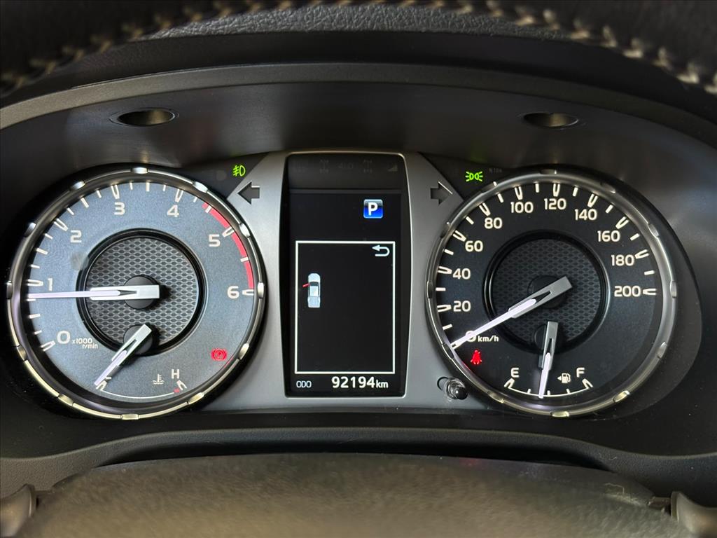 HILUX 2.8 D-4D TURBO DIESEL CD SRV 4X4 AUTOMÁTICO9