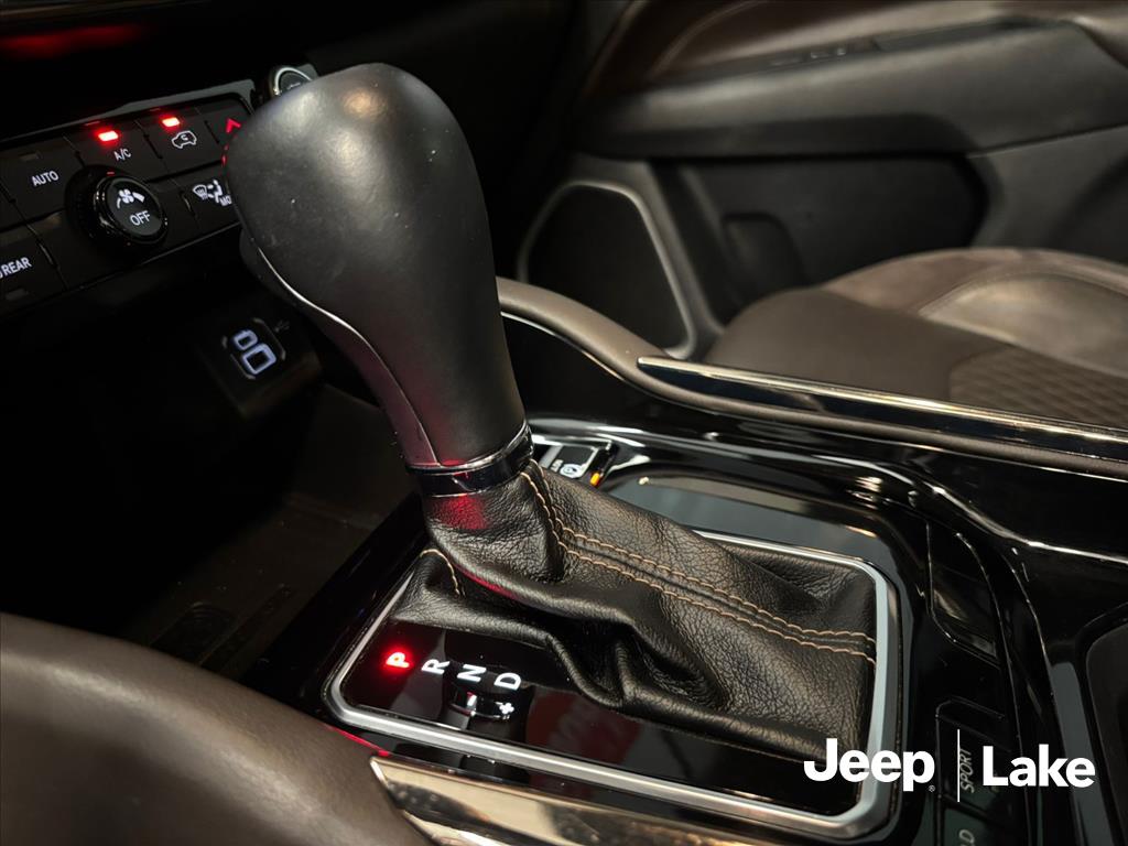 COMMANDER 1.3 T270 TURBO FLEX OVERLAND AT615