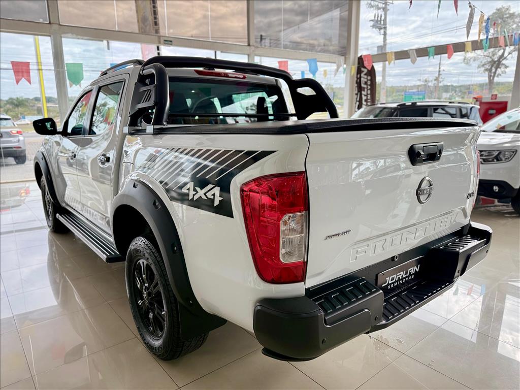 FRONTIER 2.3 16V TURBO DIESEL ATTACK CD 4X4 AUTOMÁTICO4