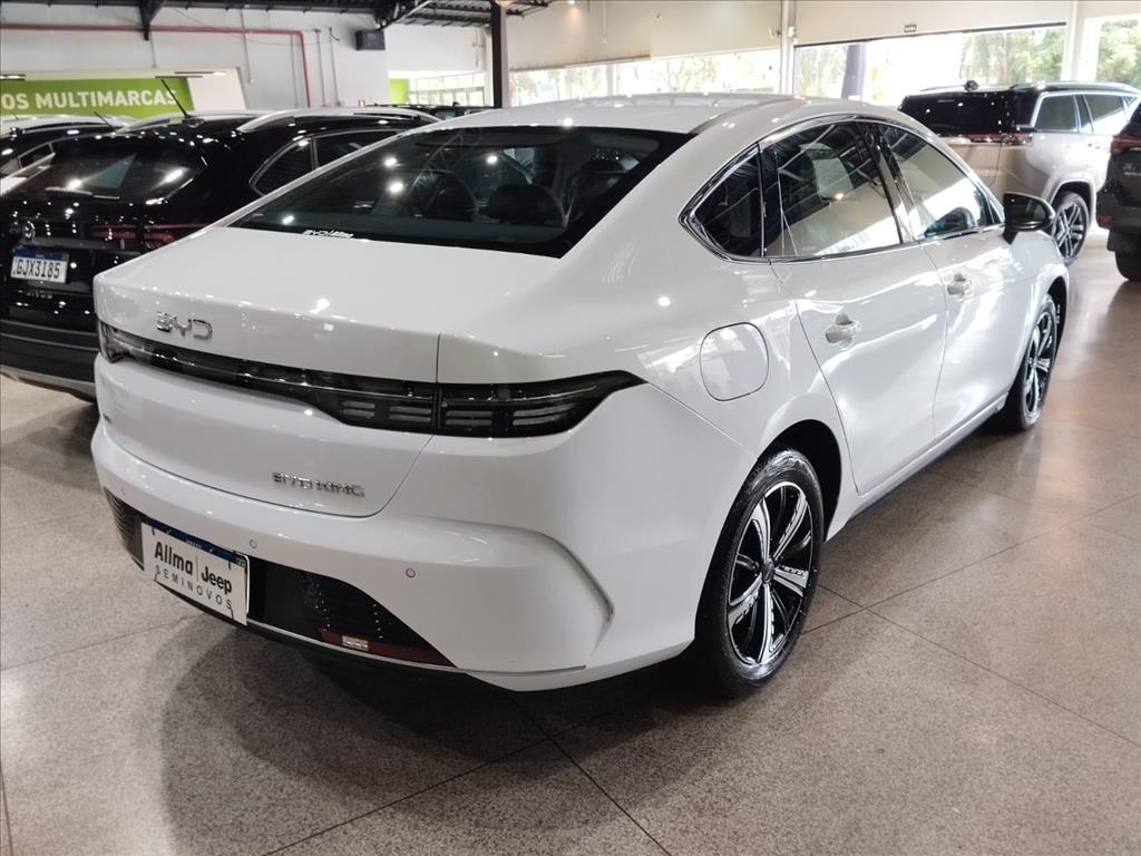 KING 1.5 DM-I PHEV GS AUTOMÁTICO4