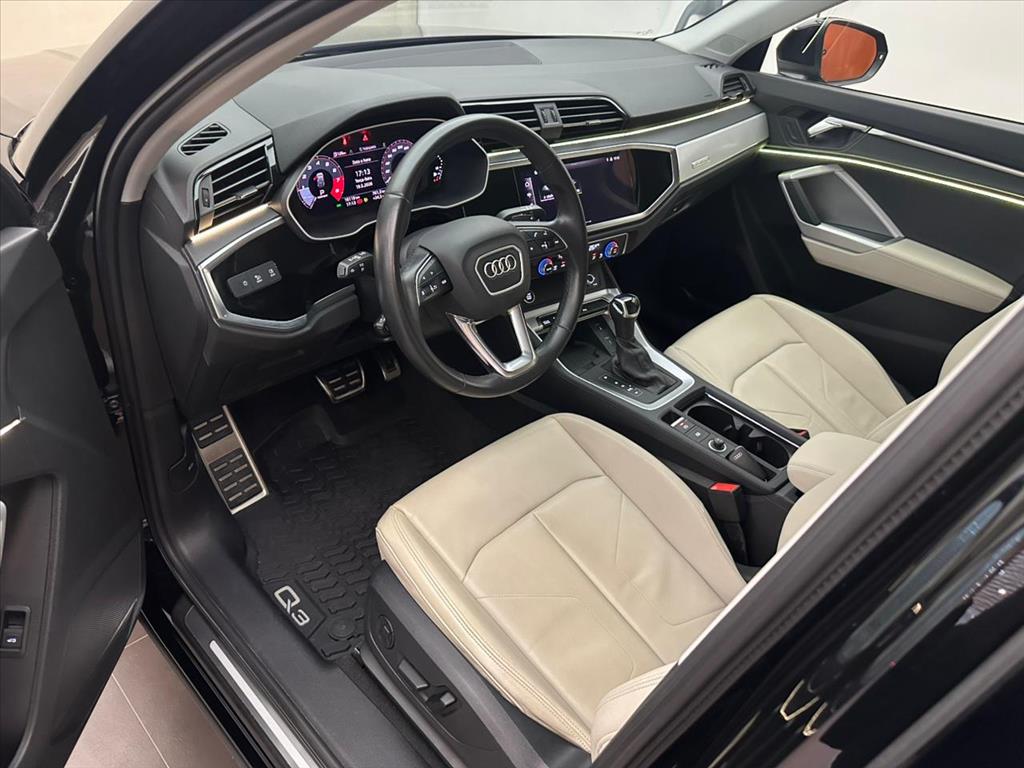 Q3 2.0 40 TFSI GASOLINA SPORTBACK PERFORMANCE QUATTRO TIPTRONIC3