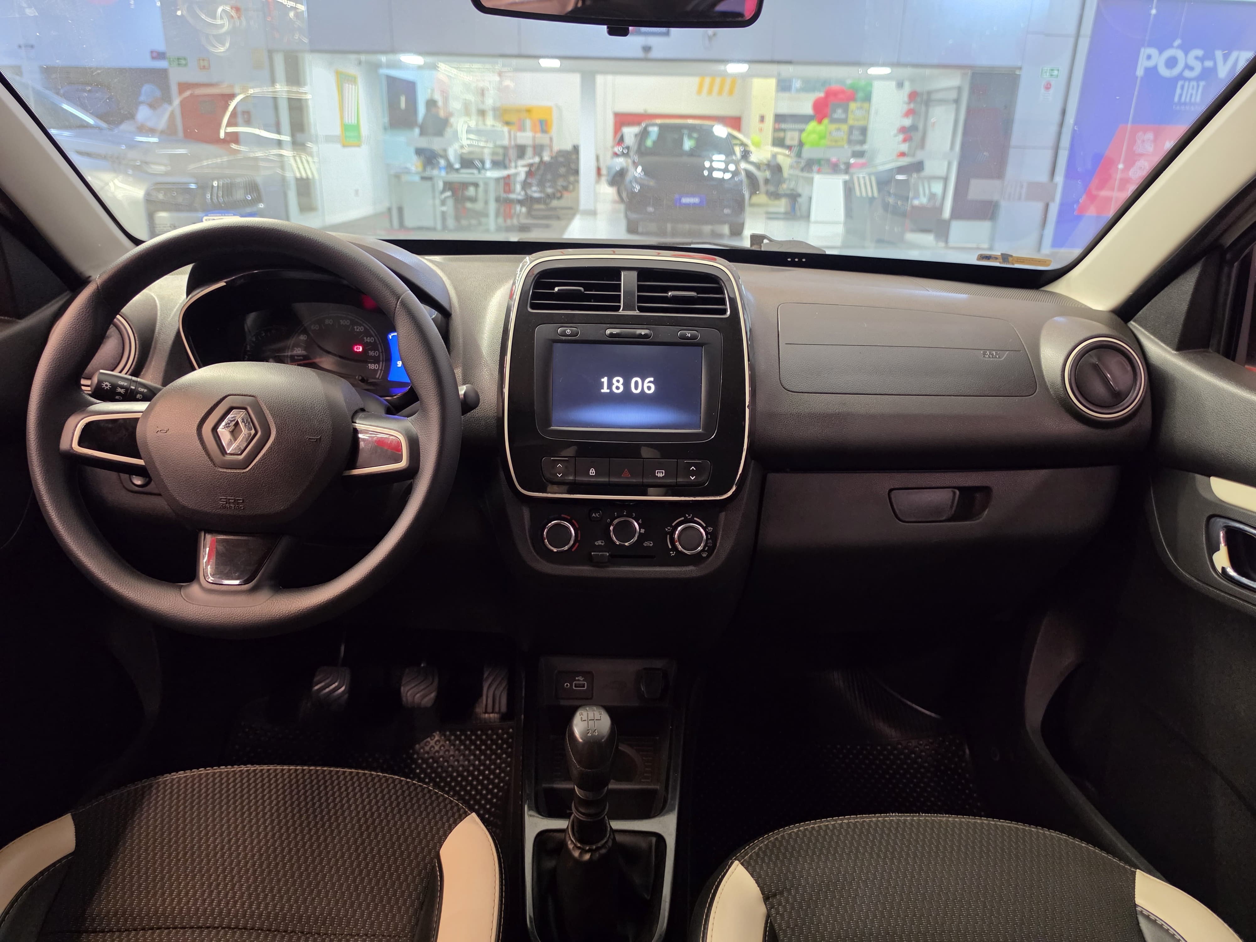 KWID 1.0 12V SCE FLEX INTENSE MANUAL8