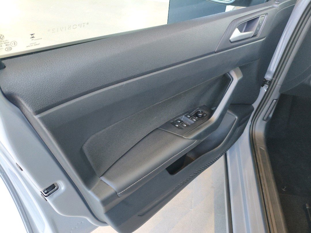 NIVUS 1.0 200 TSI TOTAL FLEX HIGHLINE AUTOMÁTICO7