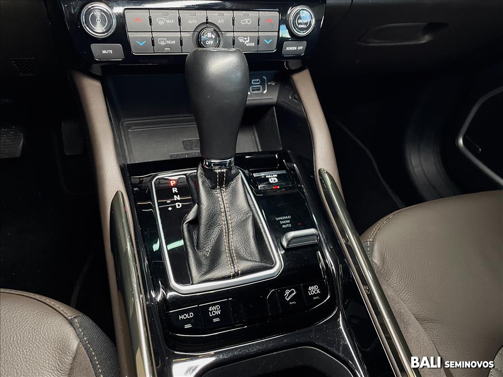 COMMANDER 2.0 TD380 TURBO DIESEL OVERLAND AT914