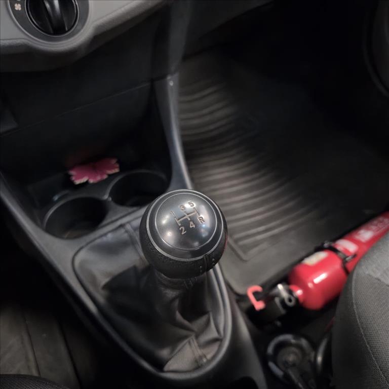 ETIOS 1.3 XS 16V FLEX 4P MANUAL8