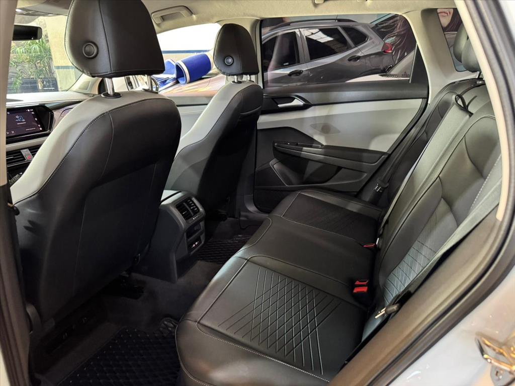 VW - Volkswagen-TAOS-1.4 250 TSI TOTAL FLEX COMFORTLINE AUTOMÁTICO