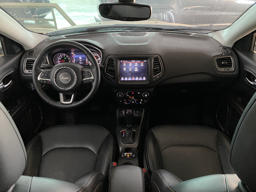 COMPASS 2.0 16V FLEX LONGITUDE AUTOMÁTICO4