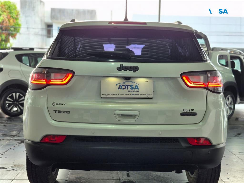 JEEP COMPASS 1.3 T270 TURBO FLEX LONGITUDE AT6