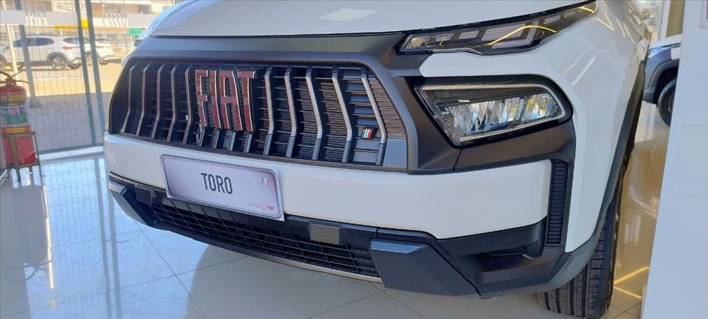 TORO 1.3 TURBO 270 FLEX FREEDOM AT611