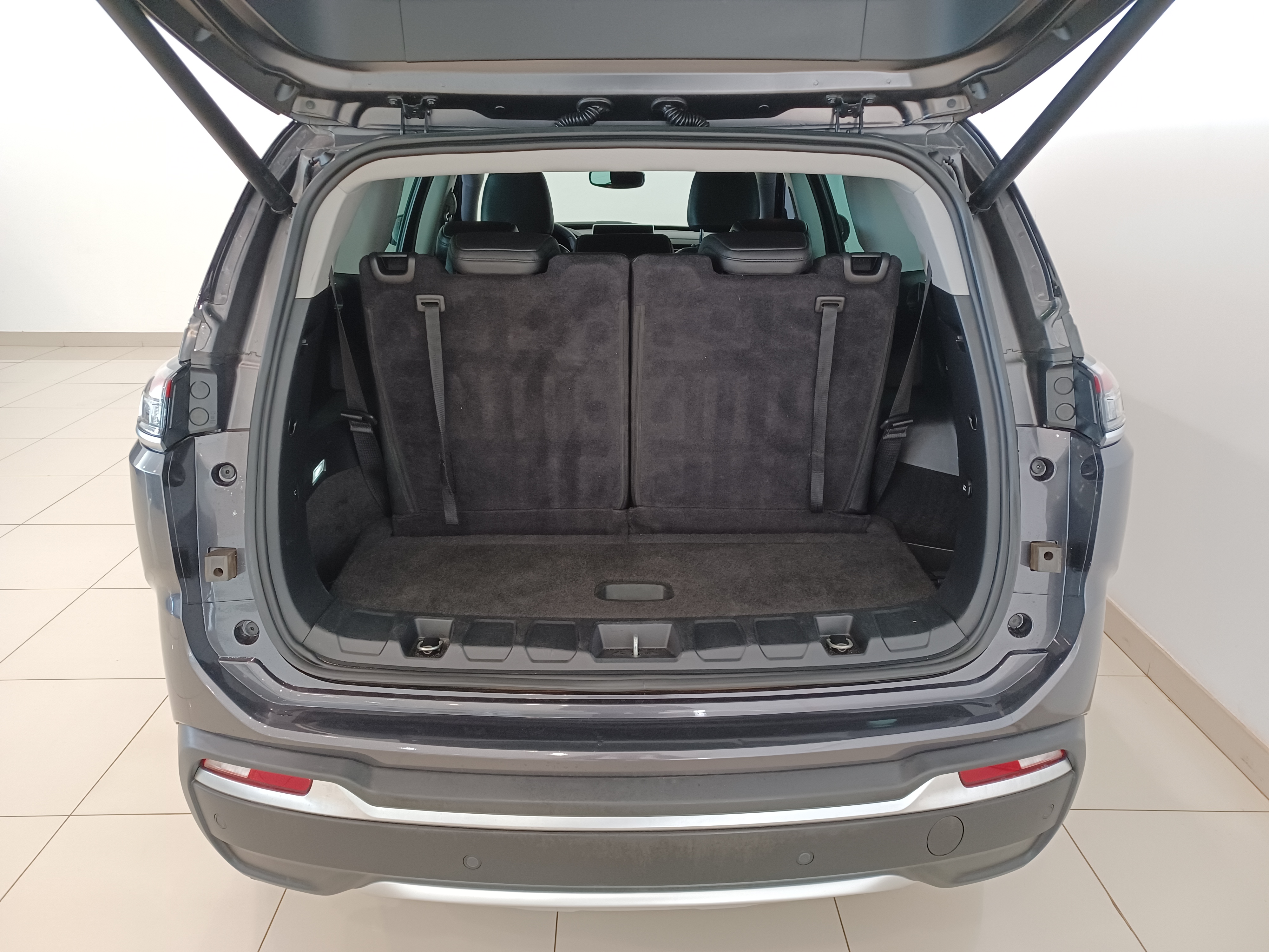 Jeep-COMMANDER-1.3 T270 TURBO FLEX LIMITED AT6