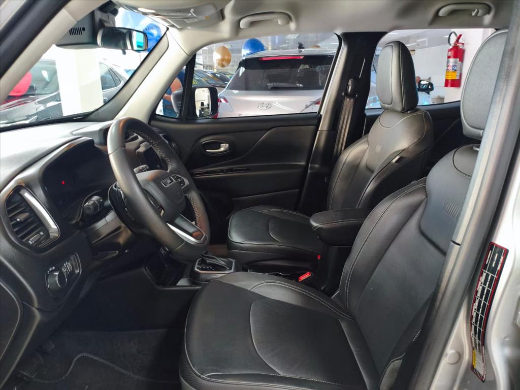 RENEGADE 1.3 T270 TURBO FLEX AT67