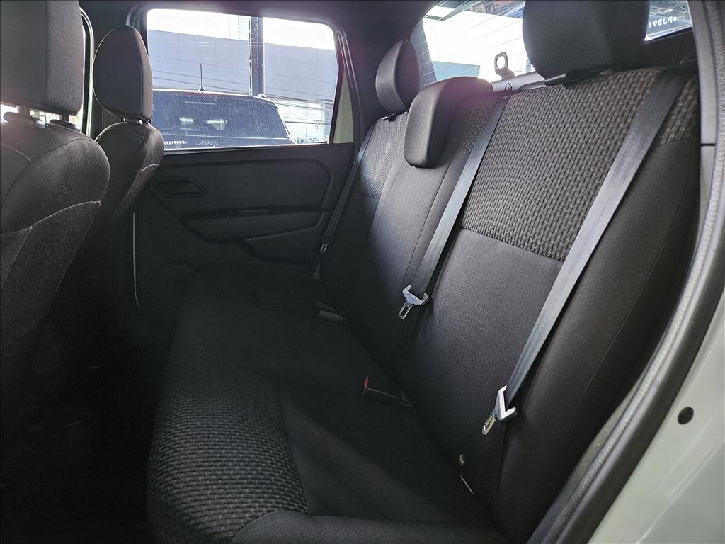 OROCH 1.6 16V SCE FLEX INTENSE MANUAL8