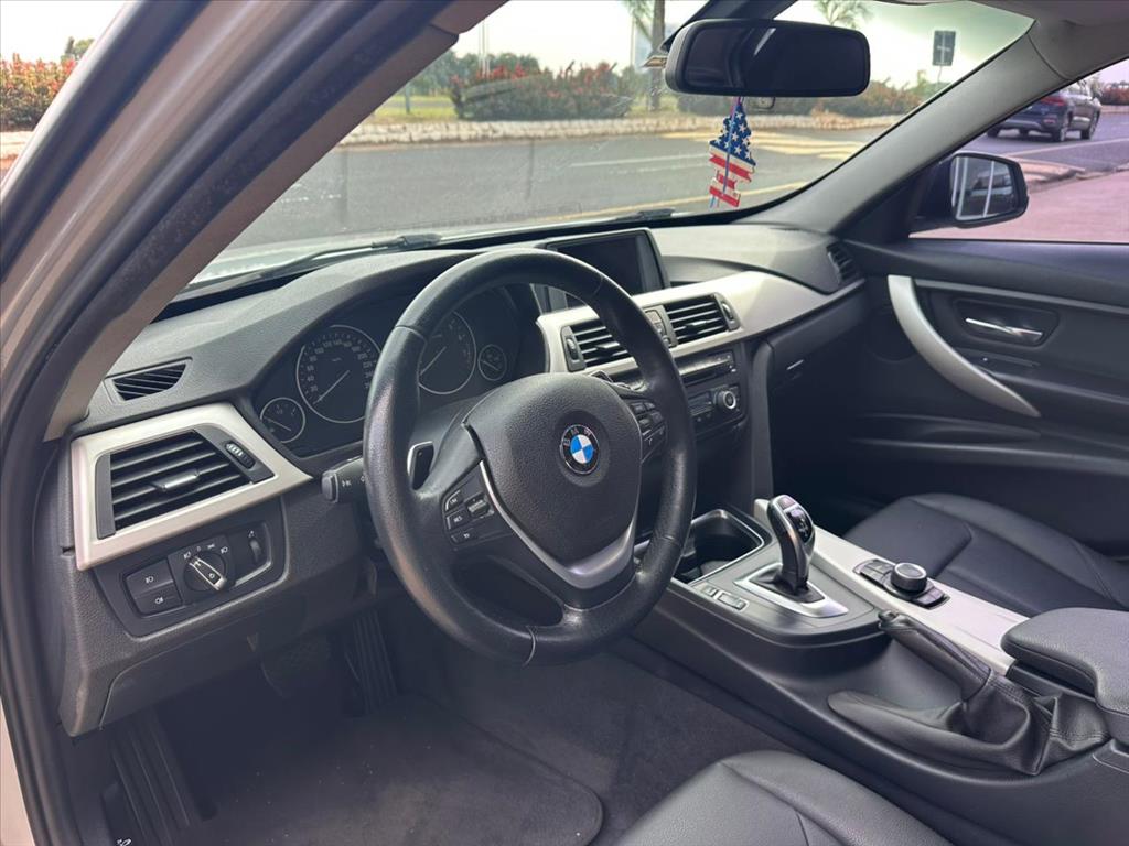 320i 2.0 16V TURBO ACTIVE FLEX 4P AUTOMÁTICO9