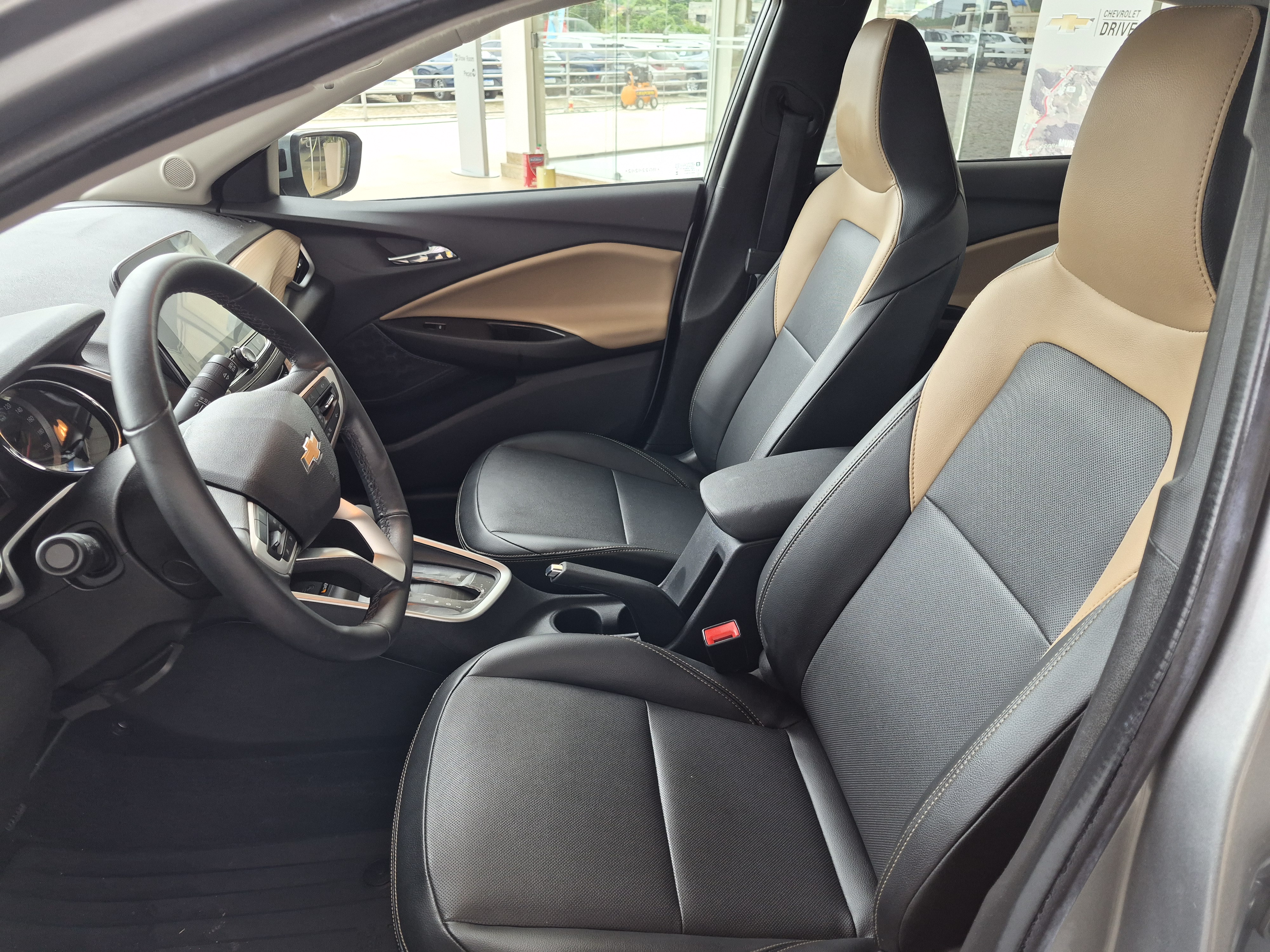 ONIX PLUS 1.0 TURBO FLEX PREMIER AUTOMÁTICO7