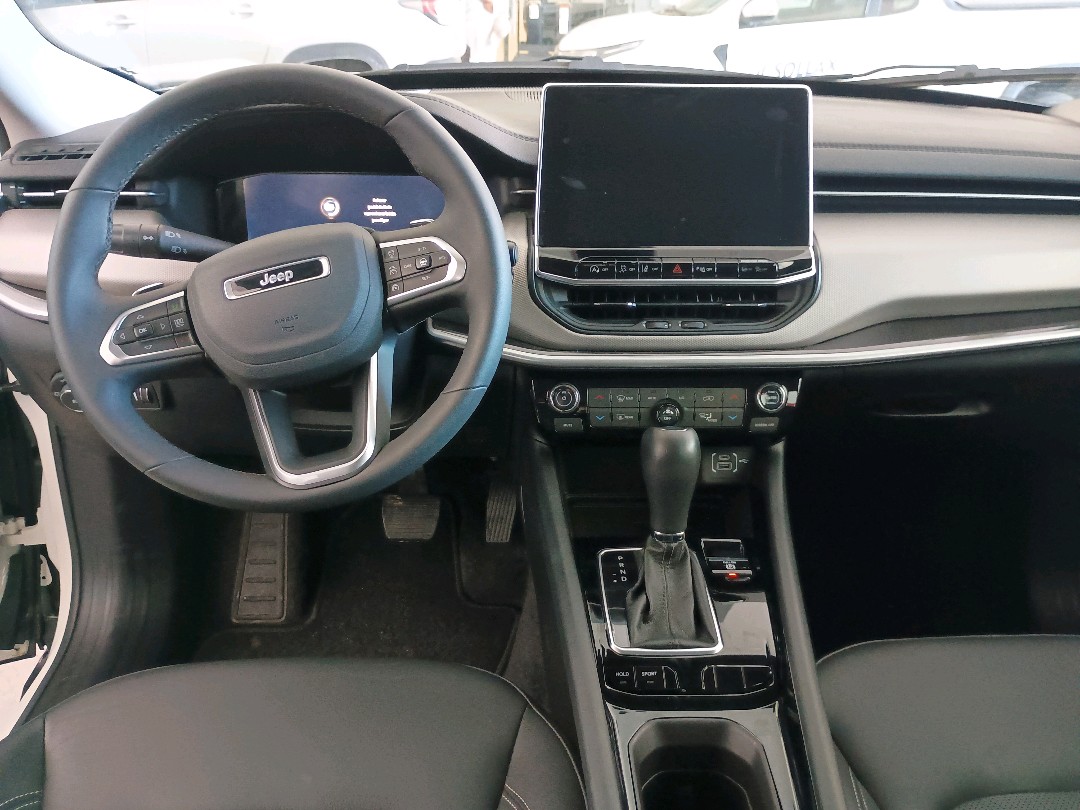 COMPASS 1.3 T270 TURBO FLEX LONGITUDE AT67