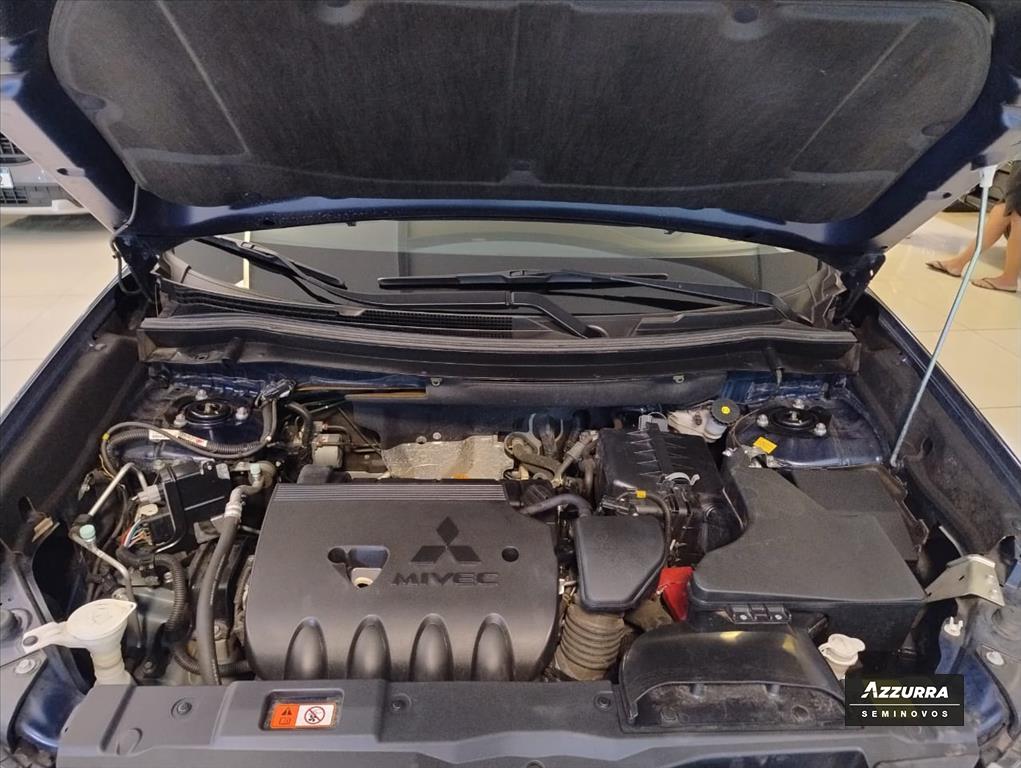 OUTLANDER 2.0 MIVEC GASOLINA HPE AUTOMÁTICO17