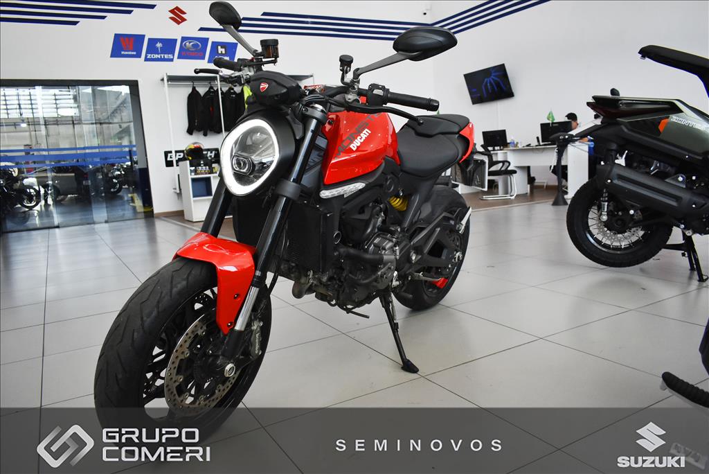 MONSTER 9370