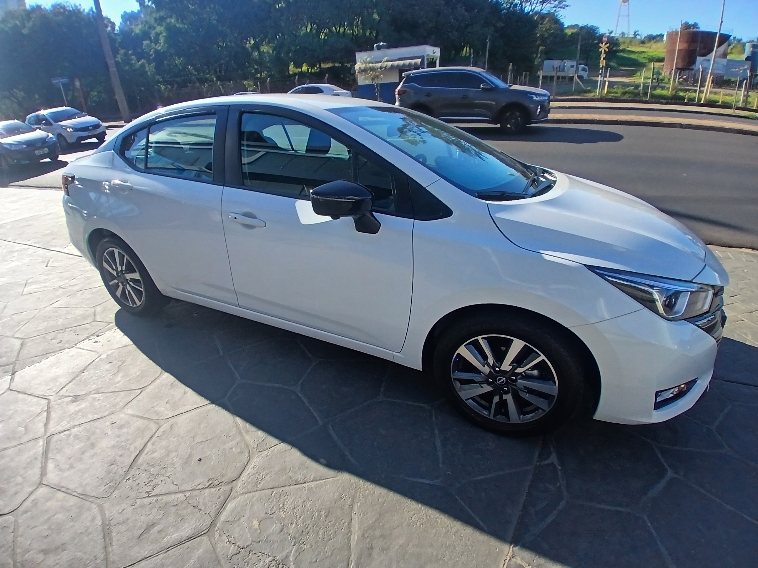 VERSA 1.6 16V FLEX SR XTRONIC1