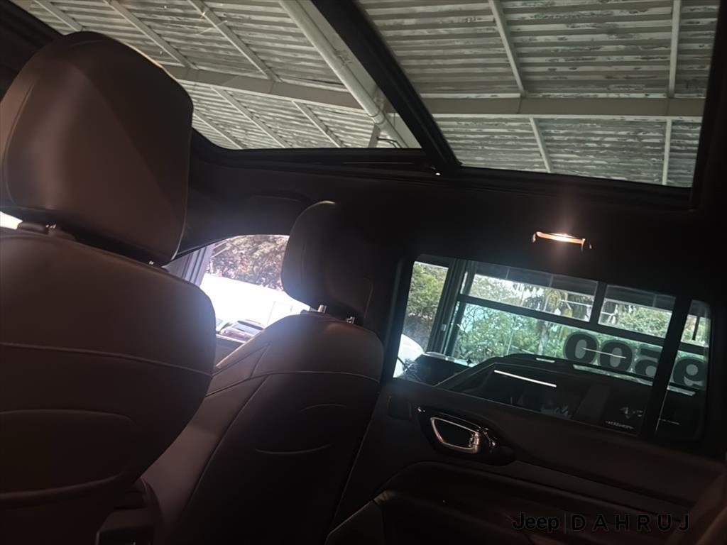 COMMANDER 1.3 T270 TURBO FLEX OVERLAND AT610