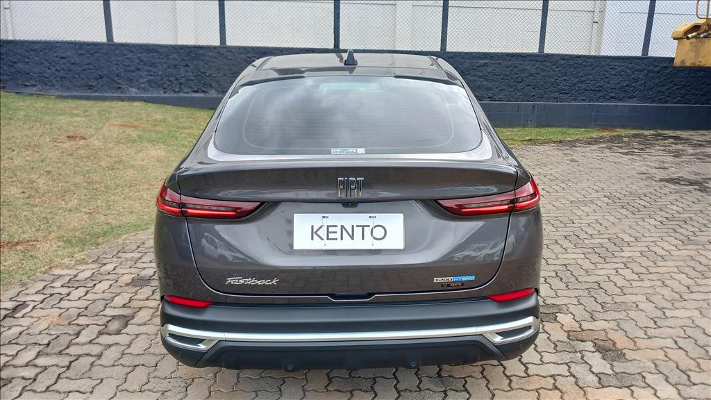 FASTBACK 1.0 TURBO 200 HYBRID AUDACE CVT3