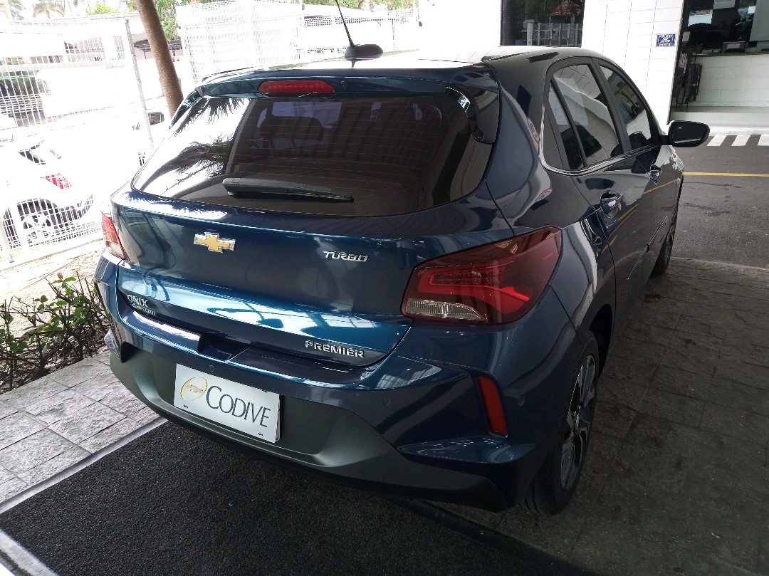 ONIX 1.0 TURBO FLEX PREMIER AUTOMÁTICO6