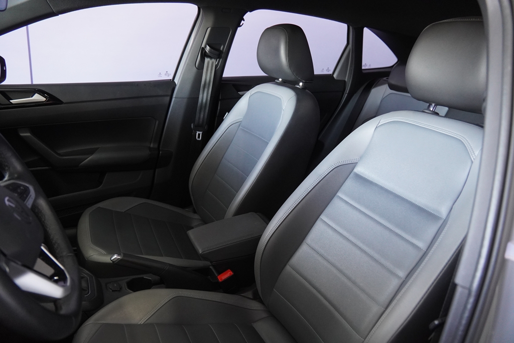 NIVUS 1.0 200 TSI TOTAL FLEX HIGHLINE AUTOMÁTICO8