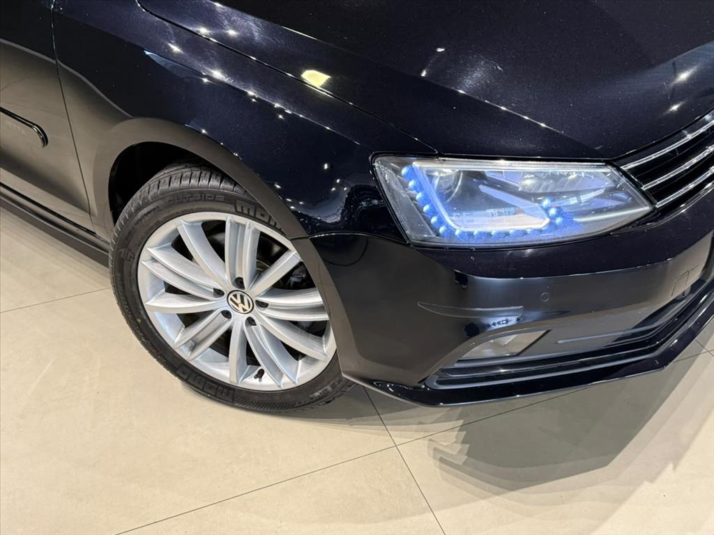 JETTA 2.0 TSI HIGHLINE 211CV GASOLINA 4P TIPTRONIC1