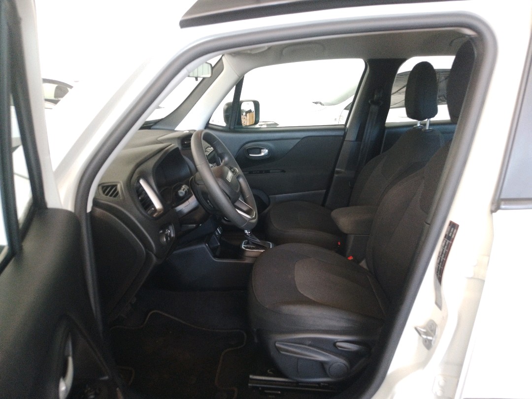 Jeep-RENEGADE-1.3 T270 TURBO FLEX SPORT AT6