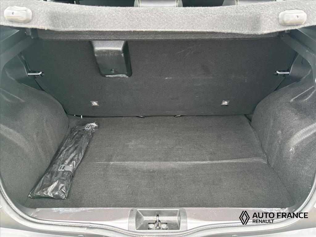 KWID 1.0 12V SCE FLEX OUTSIDER MANUAL6