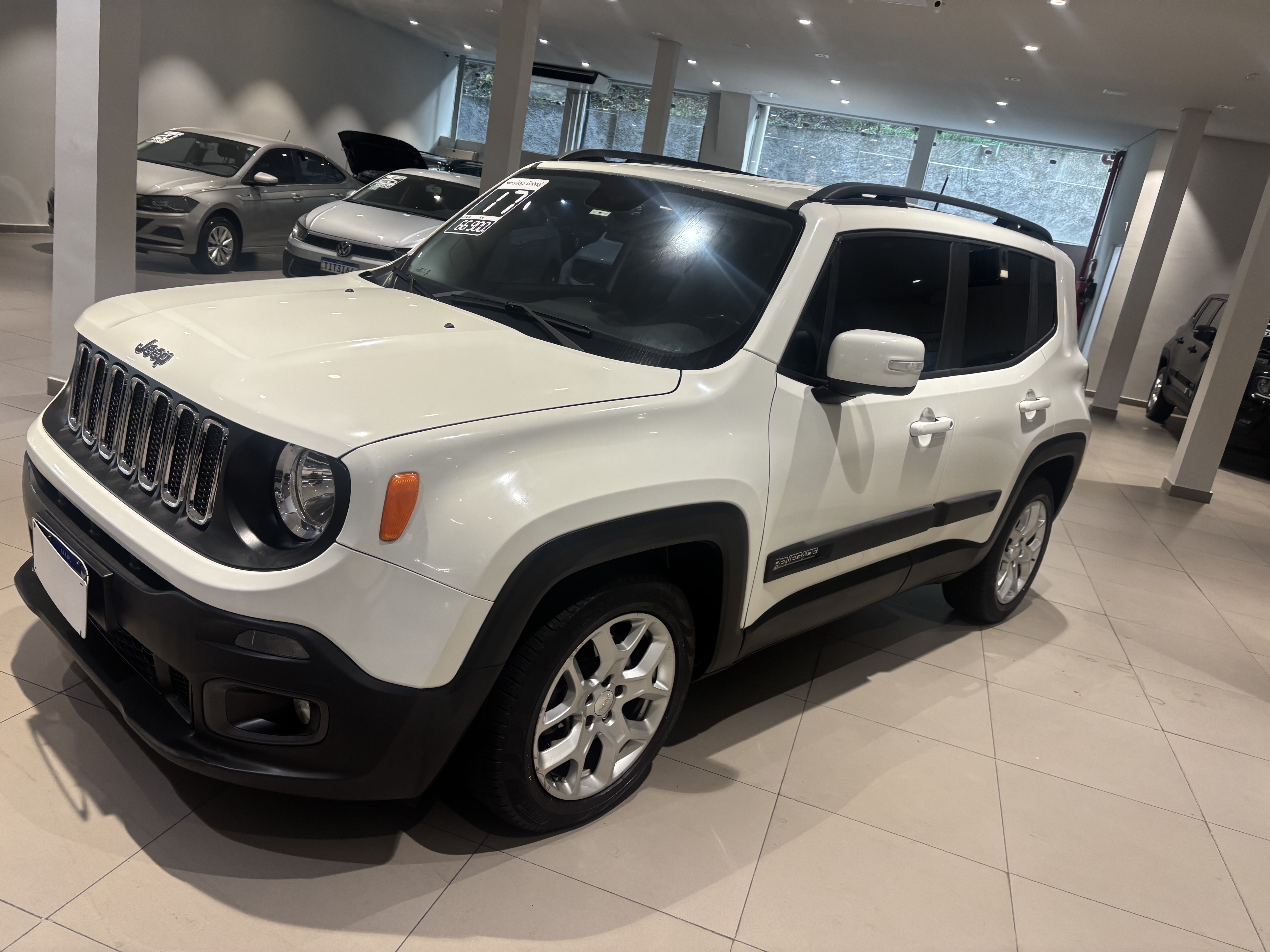 RENEGADE 1.8 16V FLEX LONGITUDE 4P AUTOMÁTICO1
