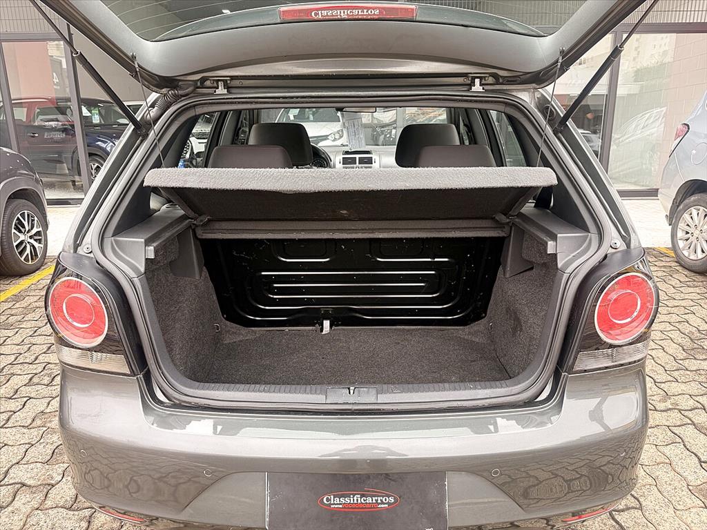 Volkswagen Polo - 1.6 MI SPORTLINE 8V FLEX 4P MANUAL